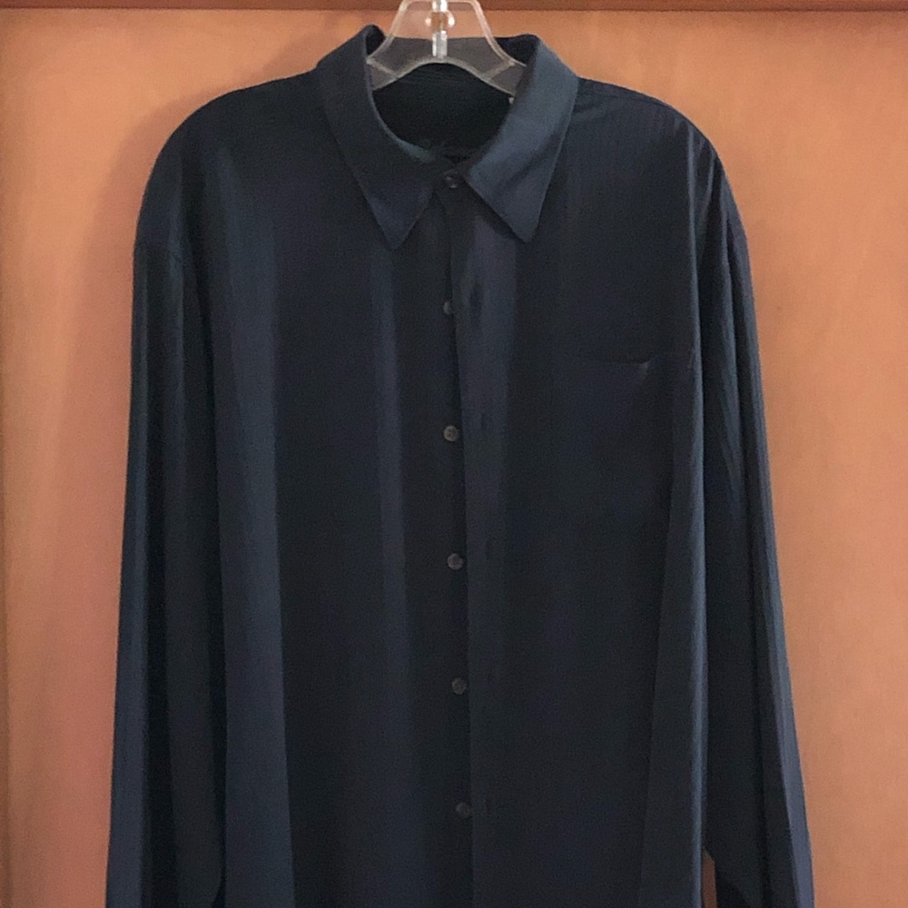 MENS TOMMY BAHAMA BUTTON UP SHIRT